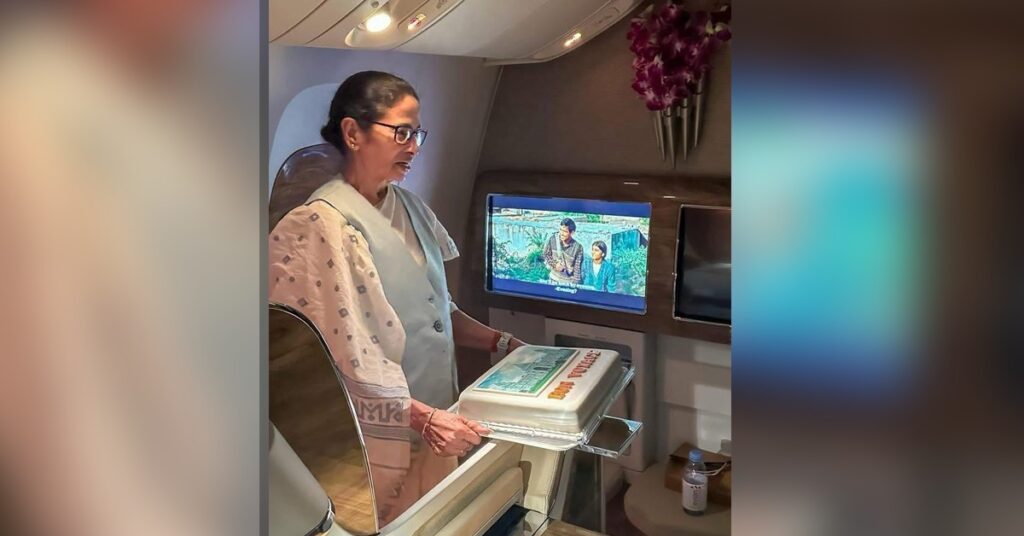 মেঘলা লন্ডনে প্রস্তুতি মুখ্যমন্ত্রীর, আজ থেকে শুরু টানা কর্মসূচি