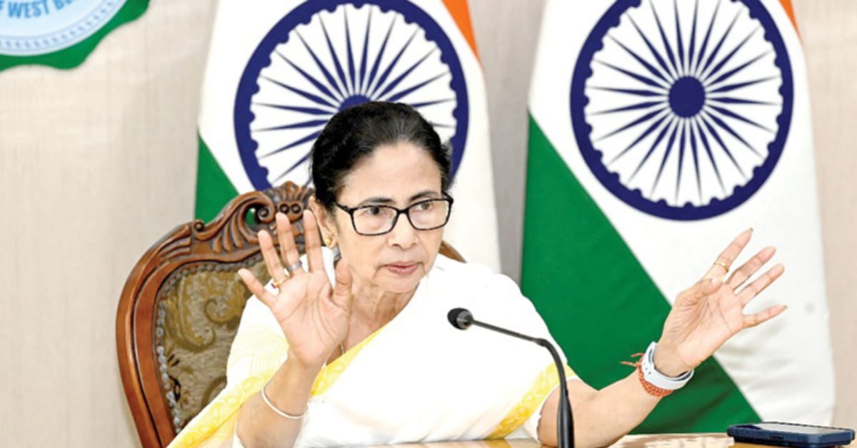 ‘বিশ্ব এসেছে বাংলার ঘরে’ শালবনির বিদ্যুৎকেন্দ্রের শিলান্যাসে থাকছেন মমতা মমতা বন্দ্যোপাধ্যায়