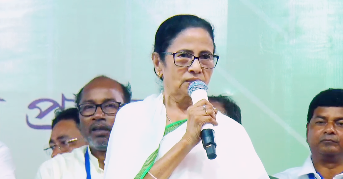 স্কুল থেকে রাস্তা, হাসপাতাল থেকে জনস্বাস্থ্য, মুর্শিদাবাদে গিয়ে এক্কেবারে উন্নয়নের ঝড় তুললেন মুখ্যমন্ত্রী মমতা বন্দ্যোপাধ্যায়।