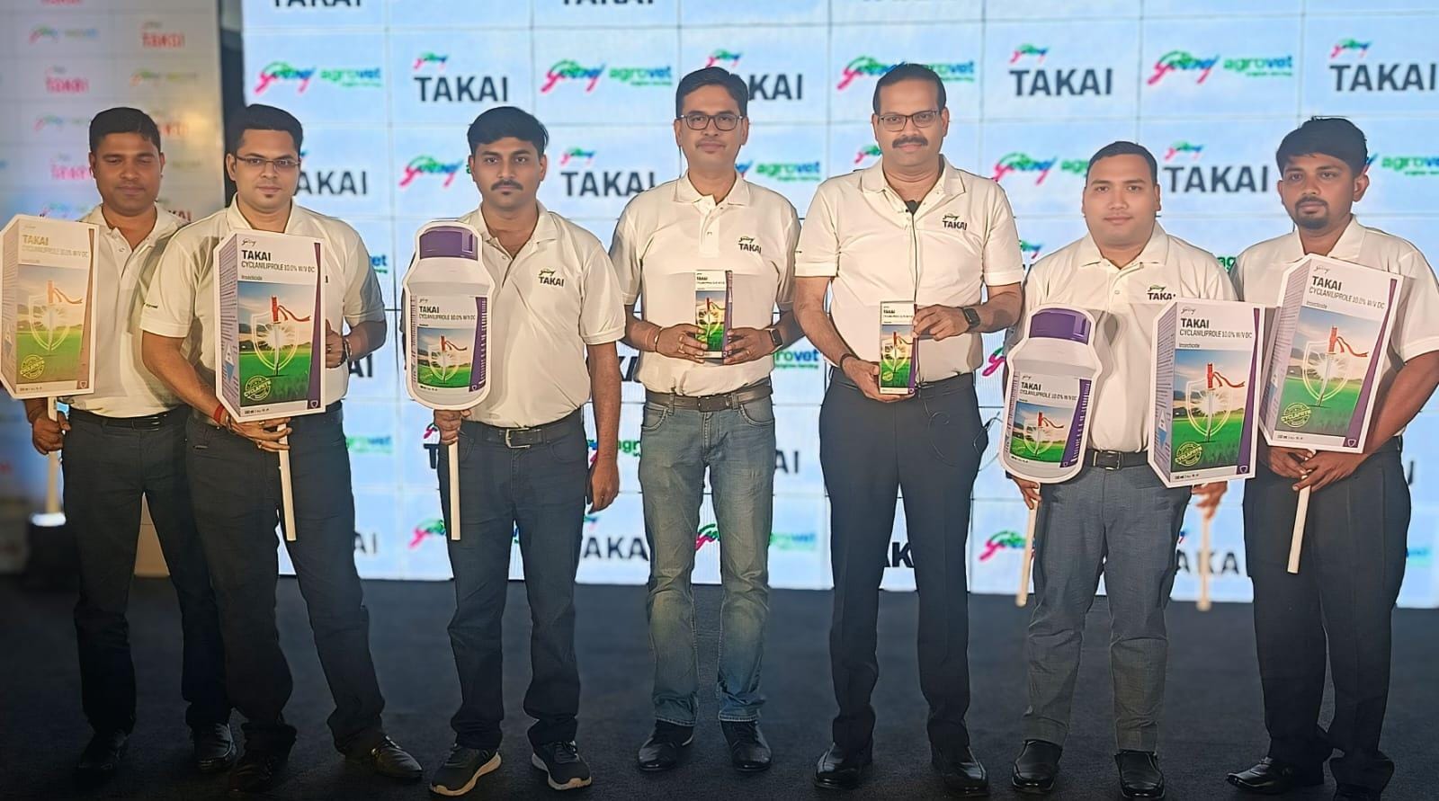 গোদরেজ অ্যাগ্রোভেট নিয়ে এল কীটনাশক ‘টাকাই’