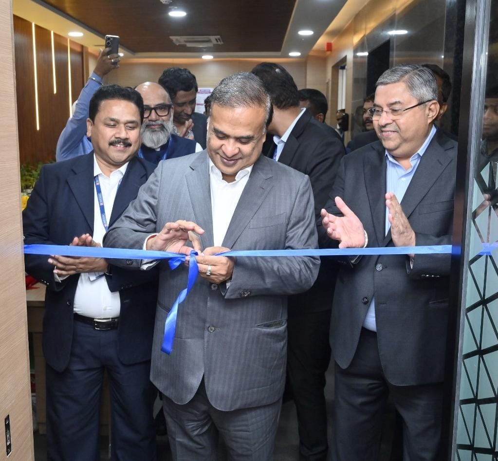 গুয়াহাটিতেএইচডিএফসি ব্যাঙ্কের ডিজিটাল পরিষেবা