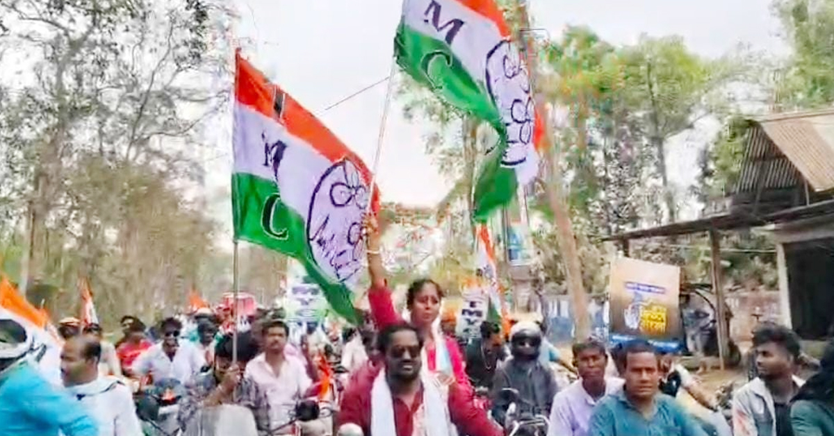 এসআইআর ইস্যুতে উত্তাল বামনগোলা, যুব তৃণমূলের বিশাল বাইক মিছিল