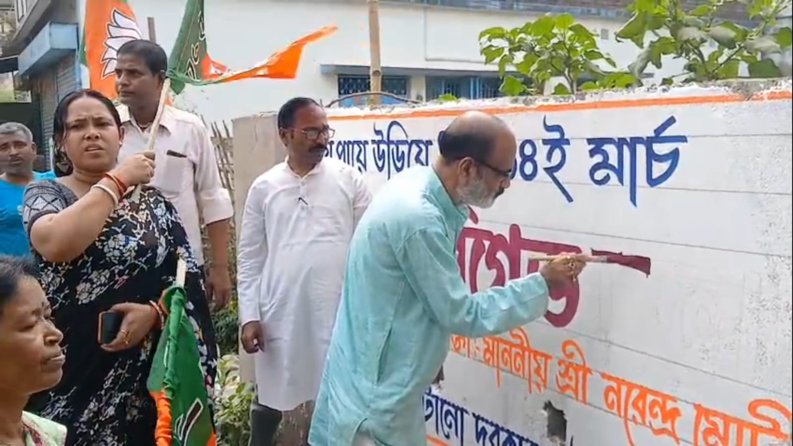 দিন ঘোষণার আগেই নির্বাচনী প্রচার শুরু উত্তর মালদা বিজেপির