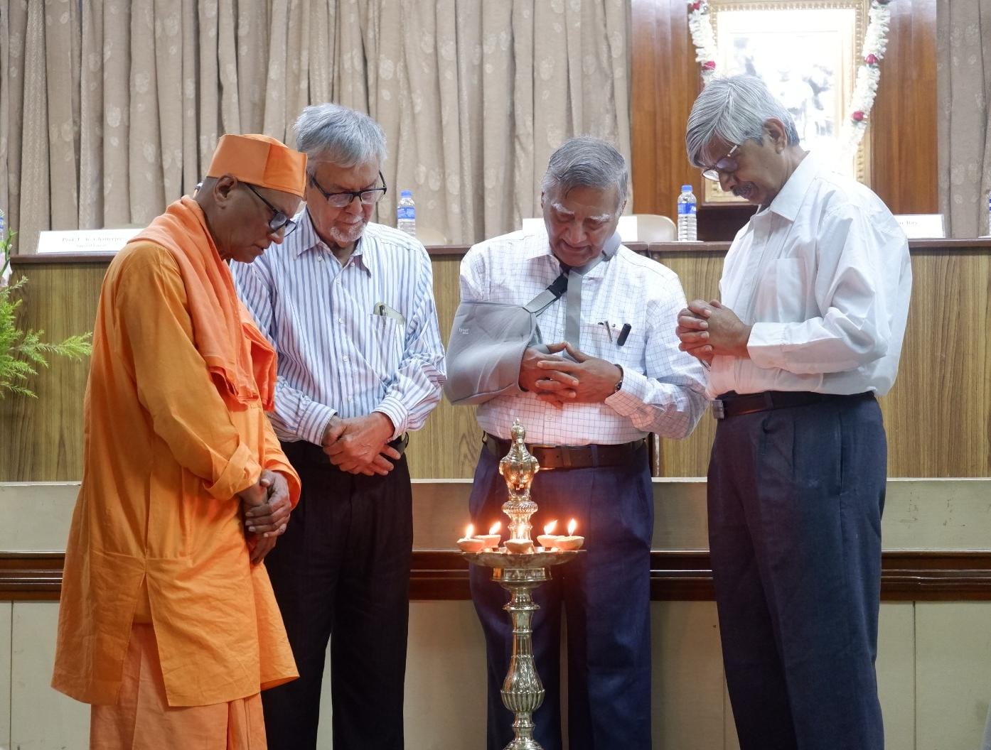 অধ্যাপক জে. সি. মিশ্রর বই প্রকাশ